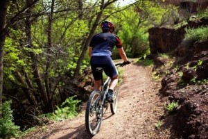 Mountain biking and overuse injuries