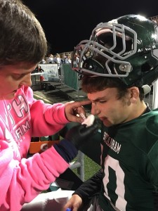 how to treat a concussion for athletes