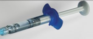 An image of a syringe with Gel one an injection that is used to help reduce the symptoms of knee arthritis . The photo is for education purposes 